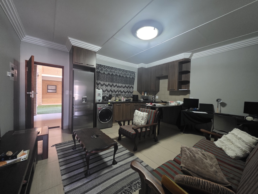 1 Bedroom Property for Sale in Die Bult North West